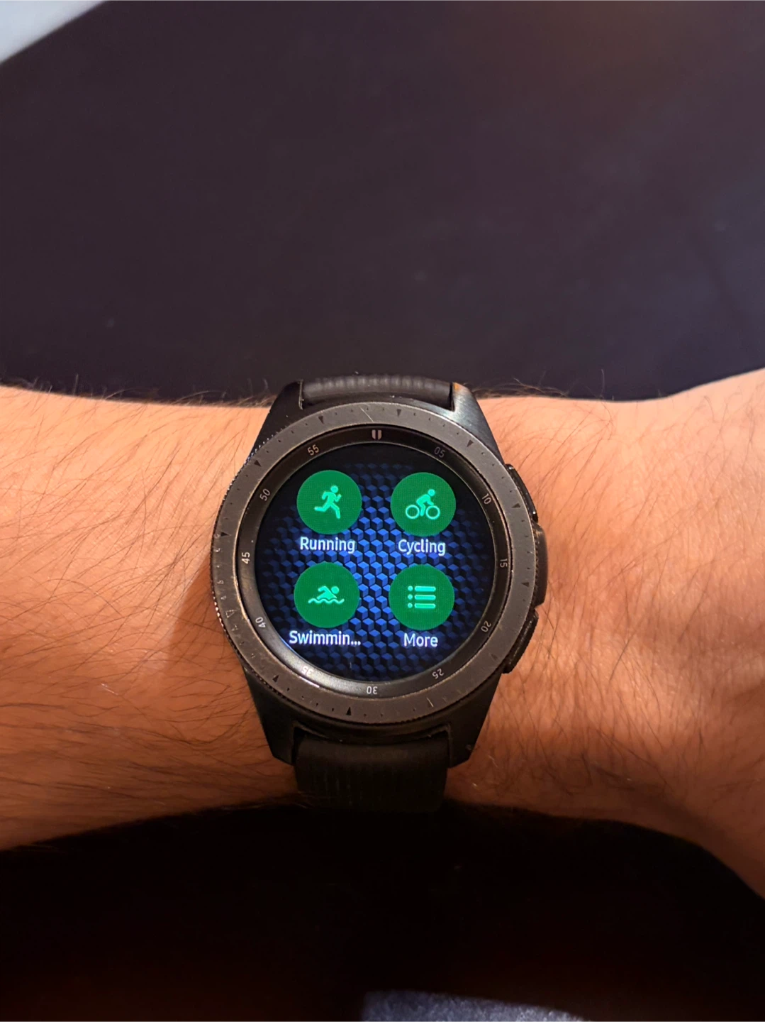 Samsung Galaxy SmartWatch 42mm r810 - photo 3