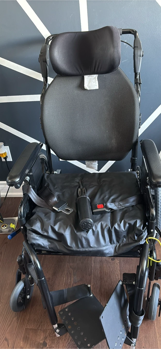 Wheelchair - photo 2