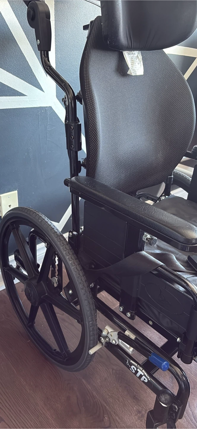 Wheelchair - photo 3