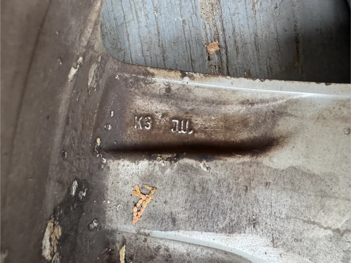 Volkswagen Alloy Rims (Set of 4) - photo 3