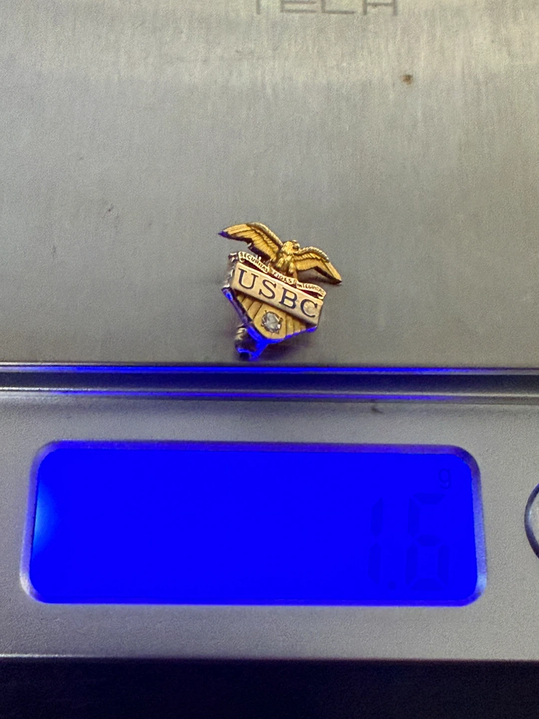 14K Gold USBC Lapel Pin with Diamond - photo 5