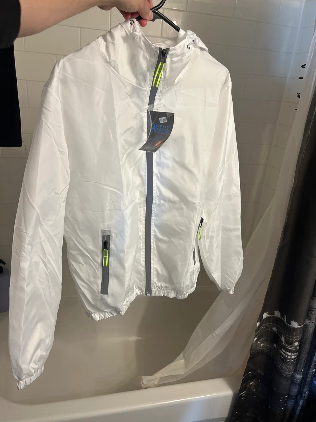 White shiny Rain jacket!! - photo 3