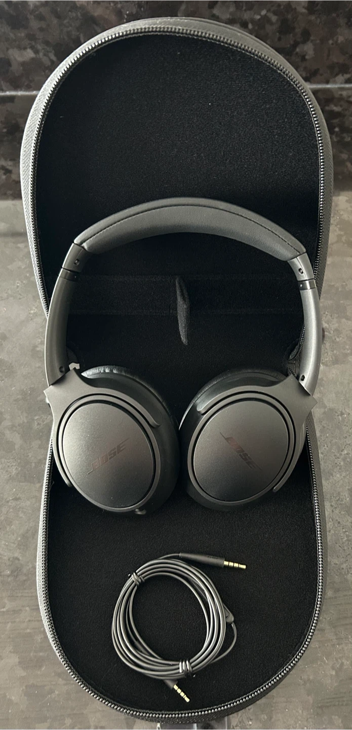 NEW Bose SoundTrue Around-Ear Headphones II