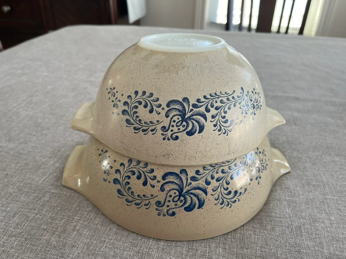 Set of 2 Vintage PYREX Homestead Cinderella Mixing bowls