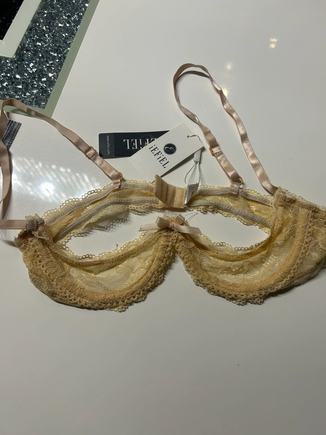 iEFriEL Lace Bralette - Size S
