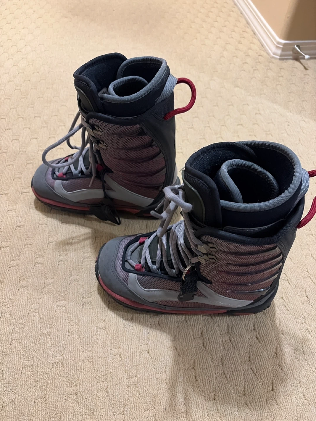 Santa Cruz Snowboard Boots - photo 2