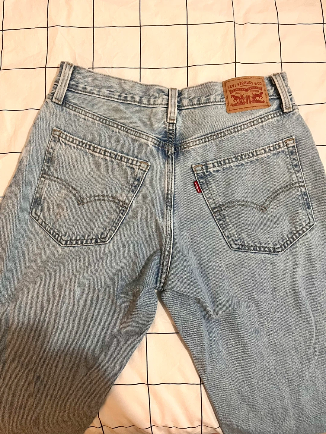 Levi's '94 Baggy Jeans - Size 29 - photo 4