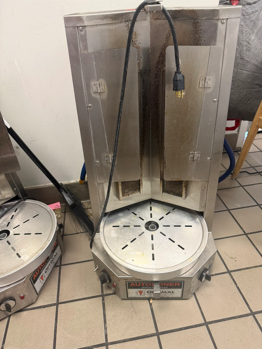 Optimal Auto-Doner Vertical Broiler