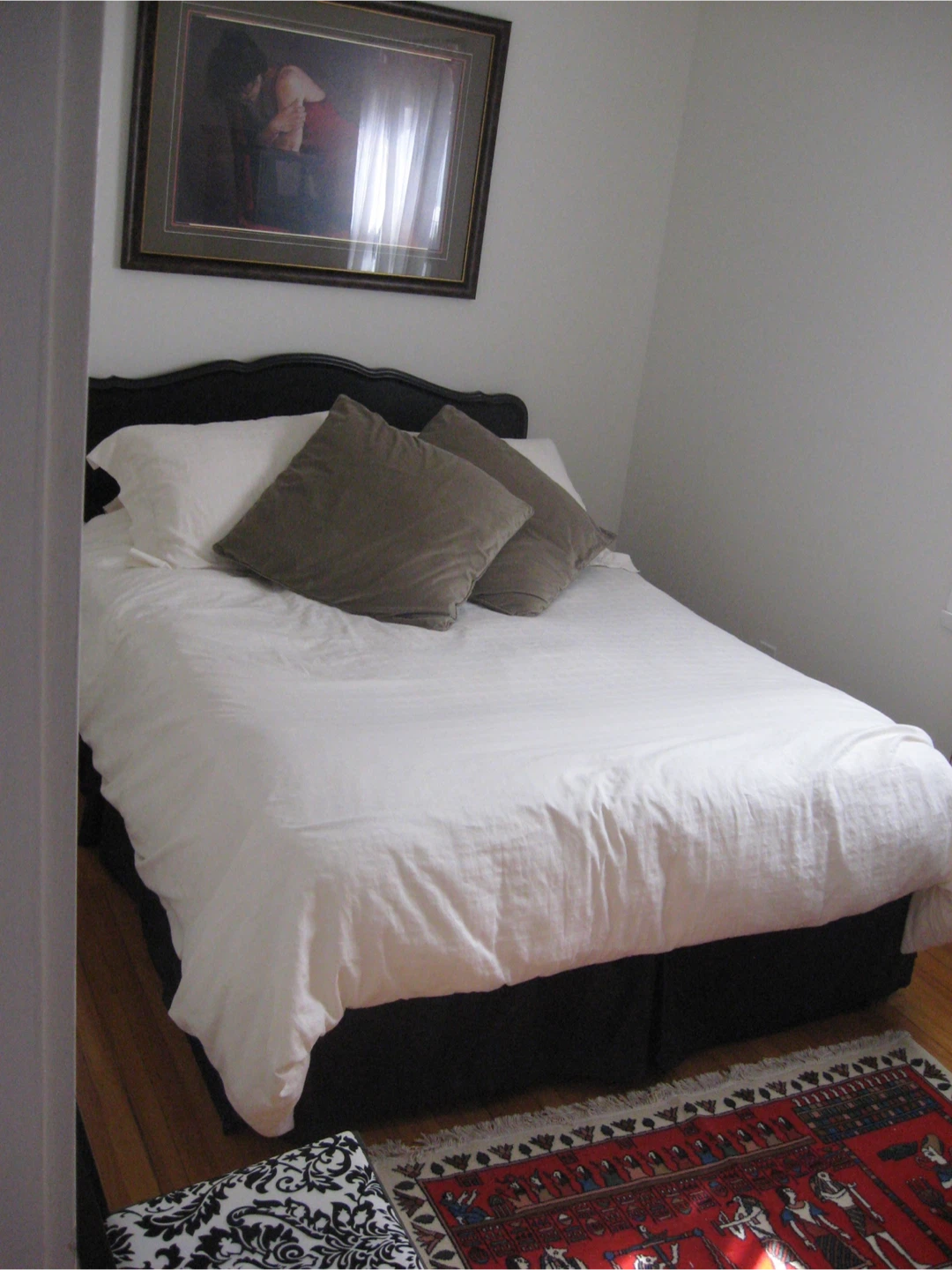 Queen sized head board, metal bed frame, box spring & mattress