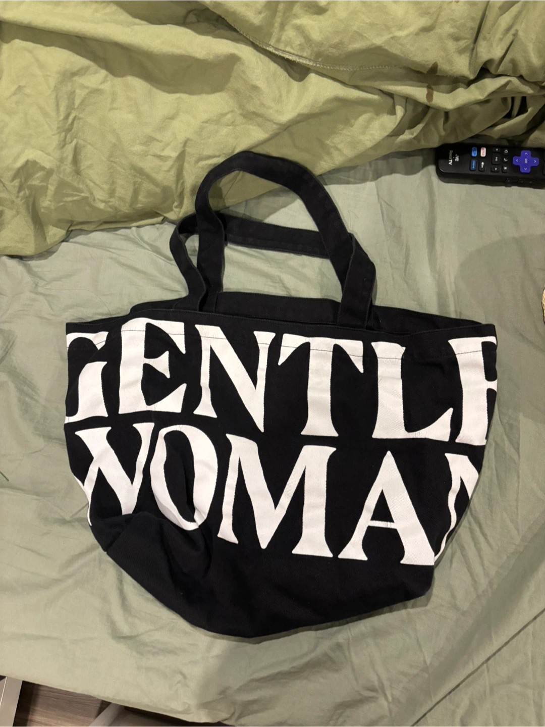 GENTLE WOMAN Tote Bag