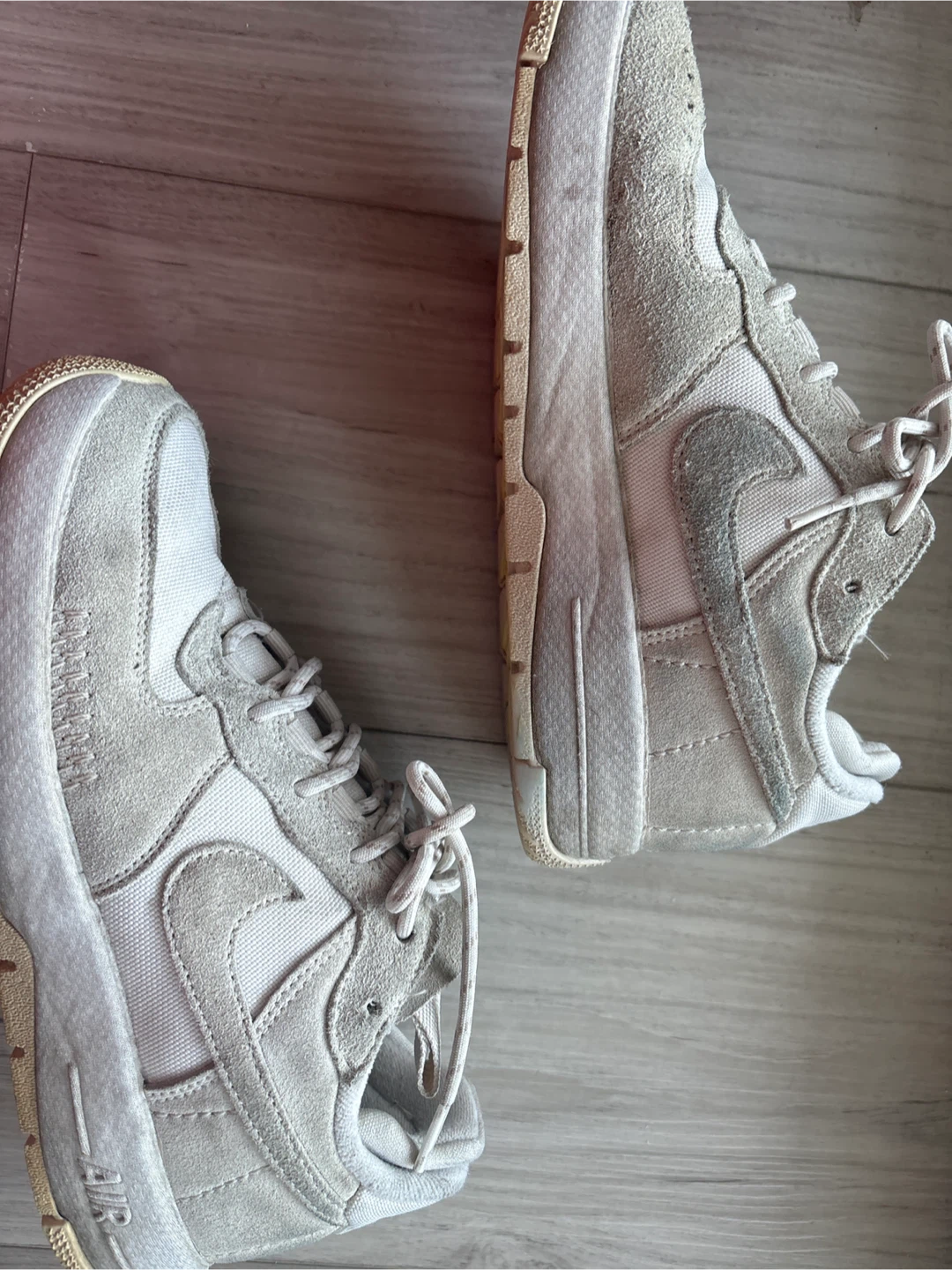 Nike Air Force 1 Sneakers