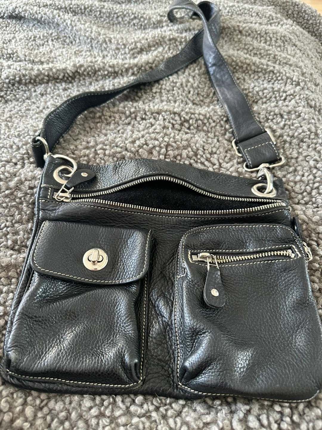 Black Leather Crossbody Bag vintage roots