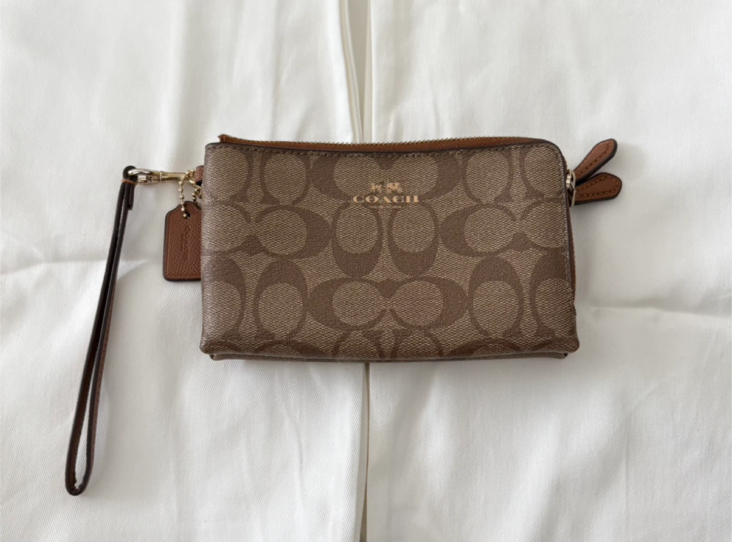 Coach Signature Double Zip Wristlet