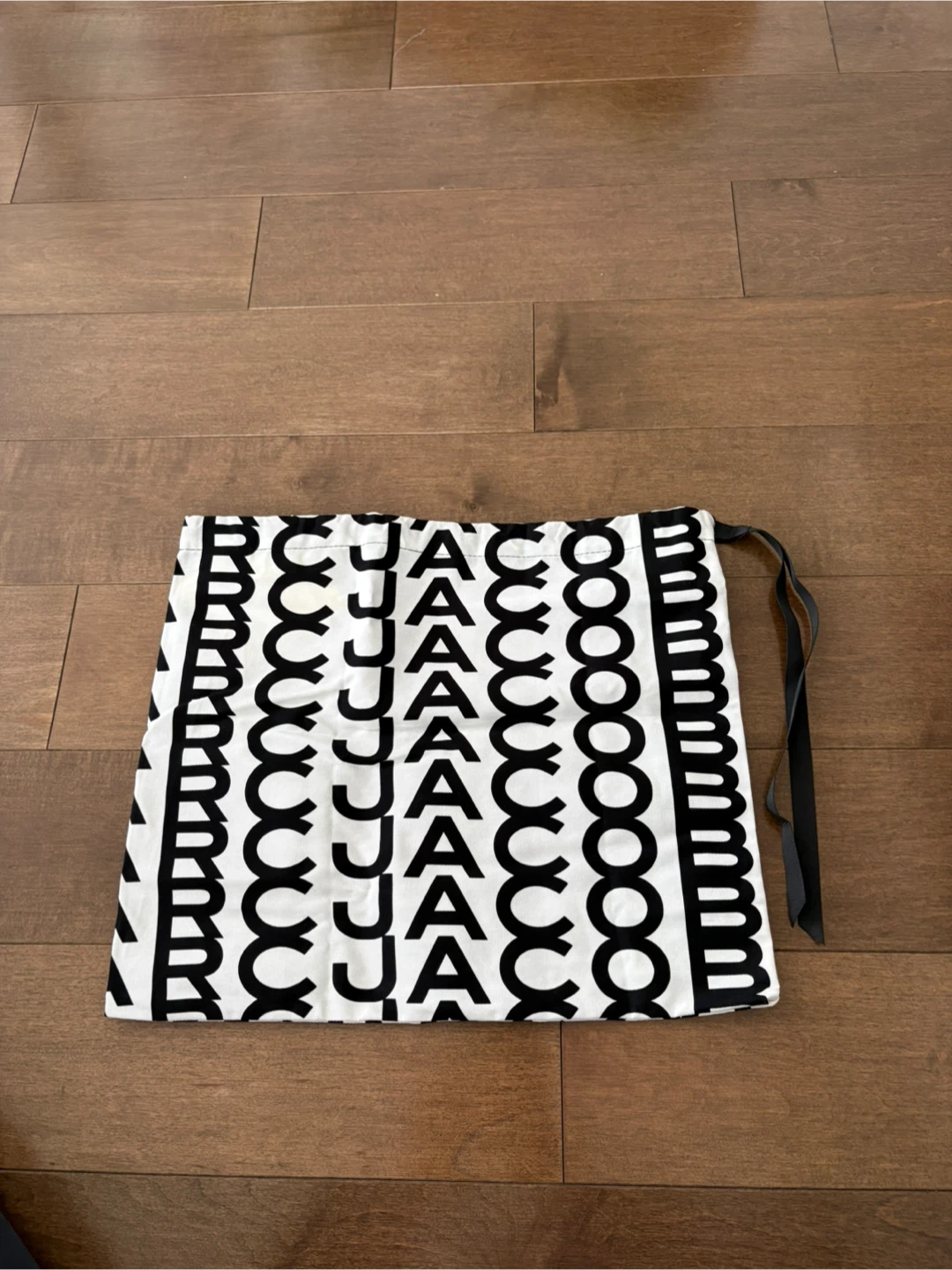 Marc Jacobs Mini Dust Bag - photo 2
