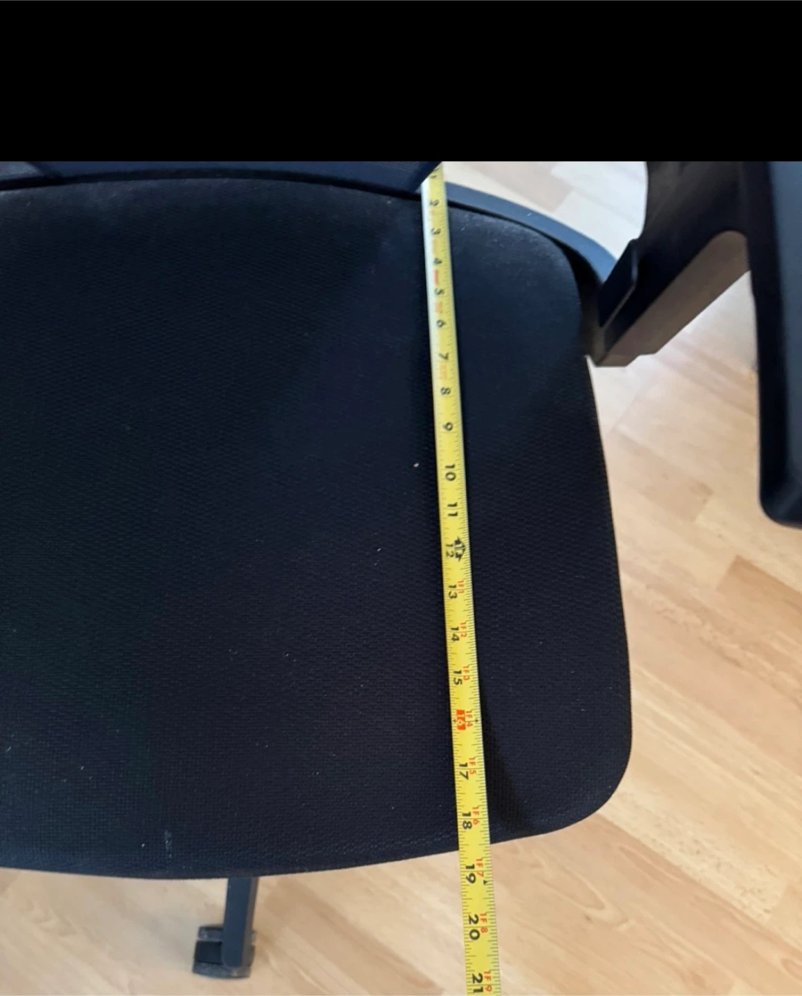 Black Mesh Office Chair - photo 5