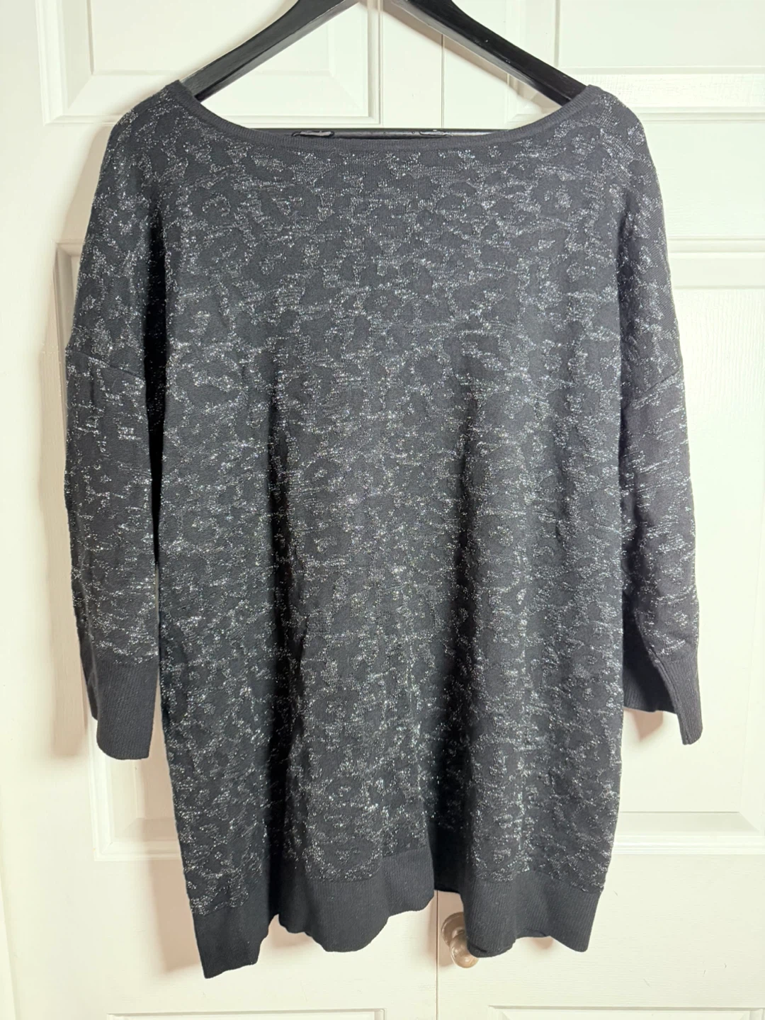 Sparkly Black Women's Sweater - photo 2