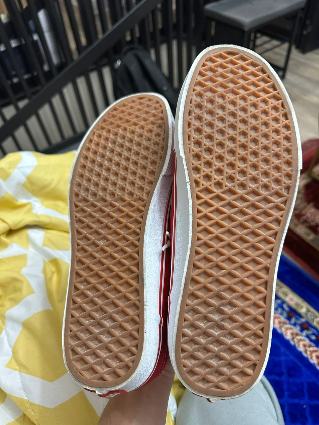 Vans Red and White Canvas Sneakers - Men's US 10 - photo 4
