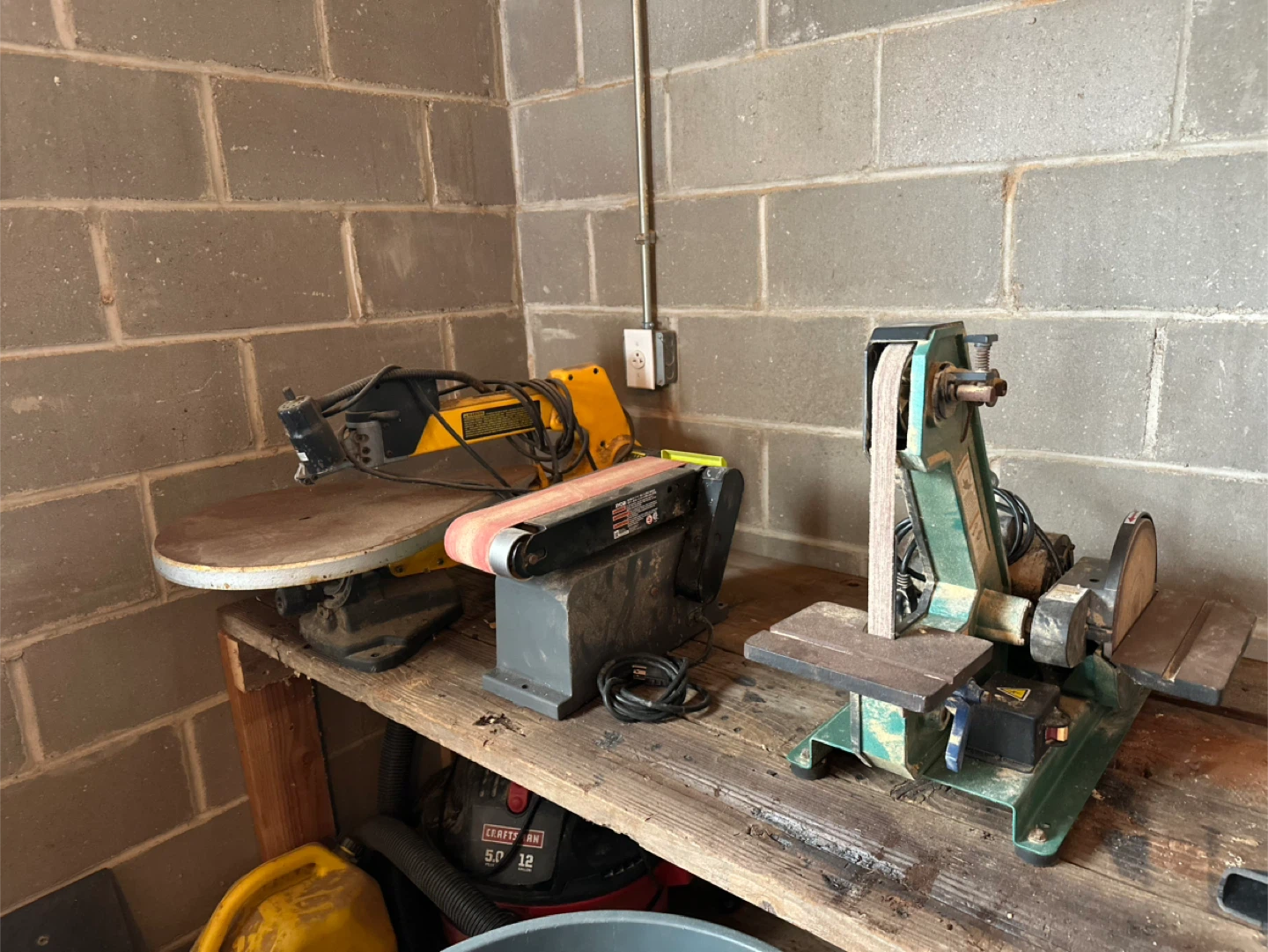 DEWALT Scroll Saw and Craftsman Router Table - photo 5