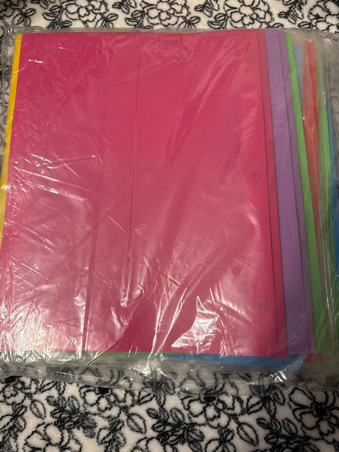 Assorted Color Plastic Folders 30 Ct - photo 2