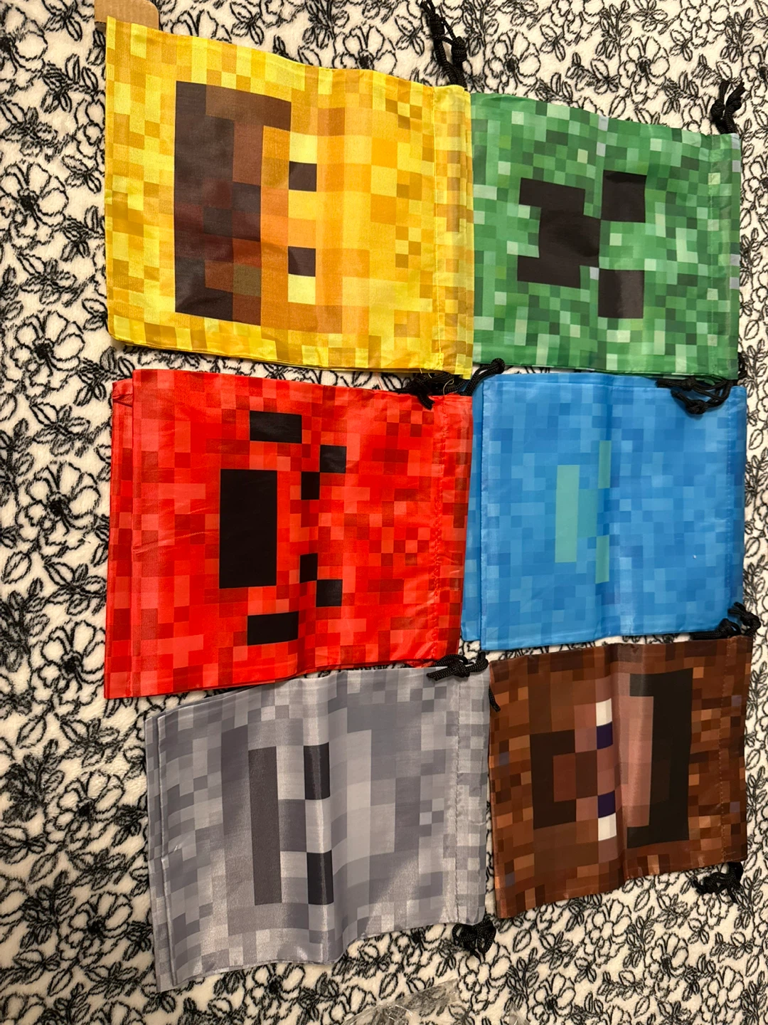 Minecraft Drawstring Bags (Set of 12)