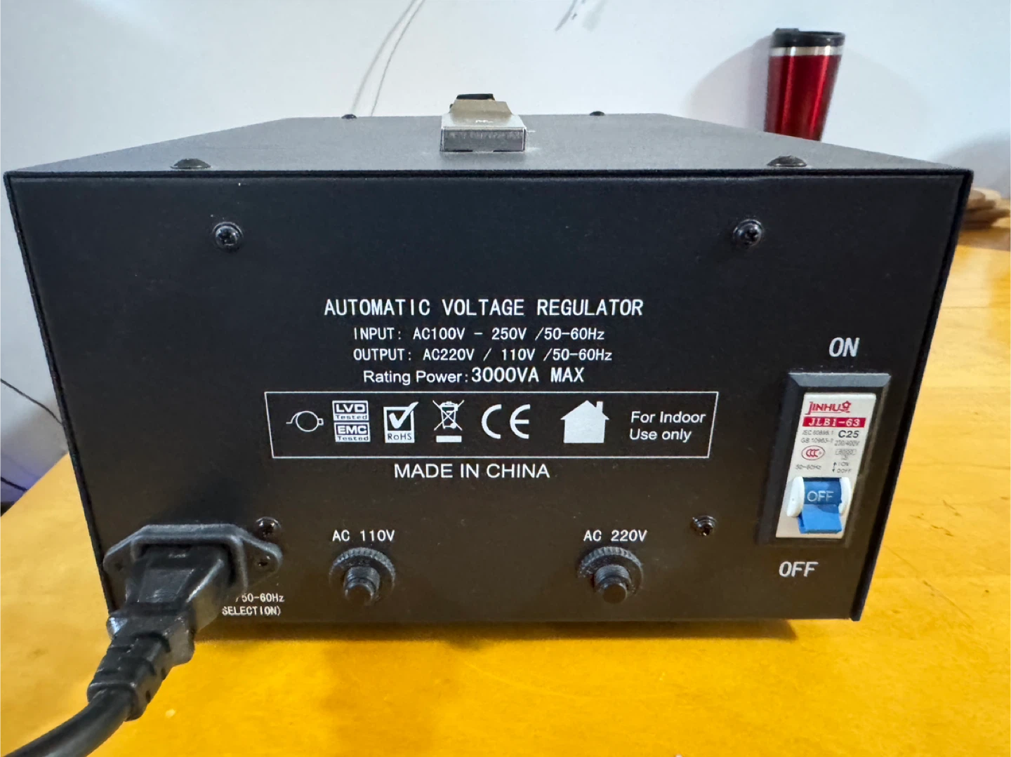 LiteFuze LR-3000 Automatic Voltage Regulator 3000VA - photo 2