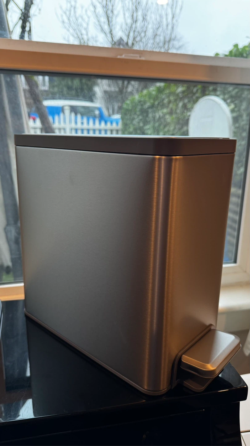 EKO Stainless Soft Close Steel Pedal Bin - 6.7L / 1.8 Gal (1 )