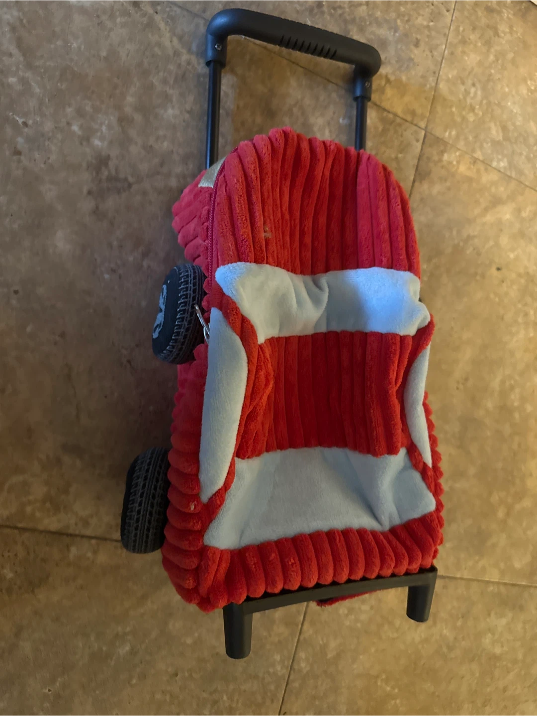 Red car plush rolling luggage