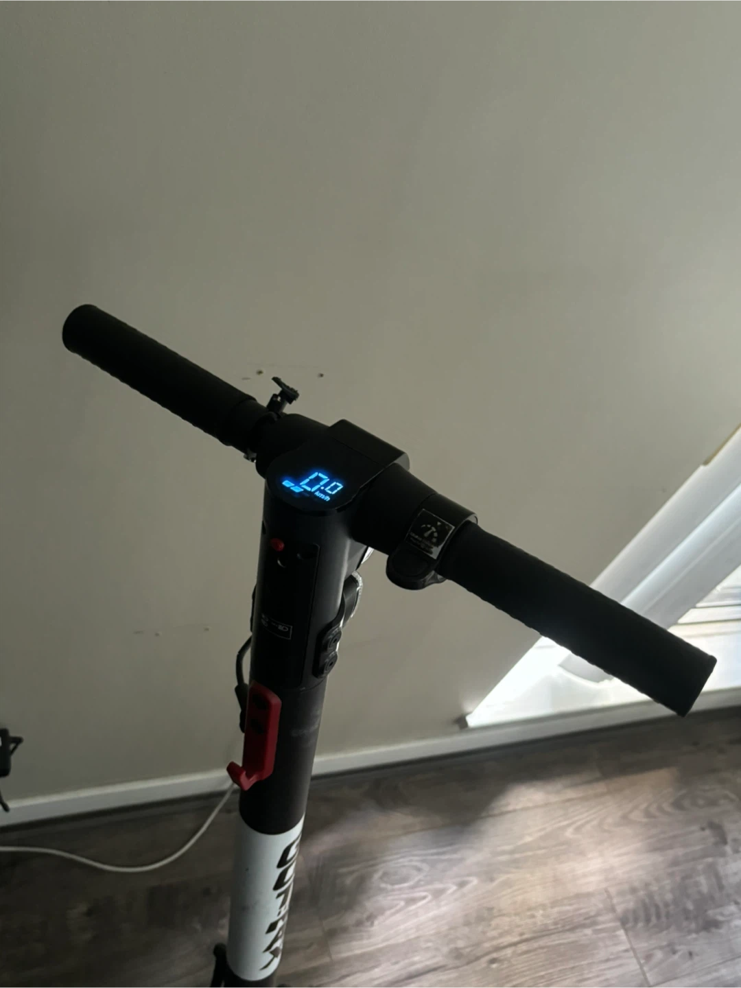 GOTRAX Electric Scooter - photo 3
