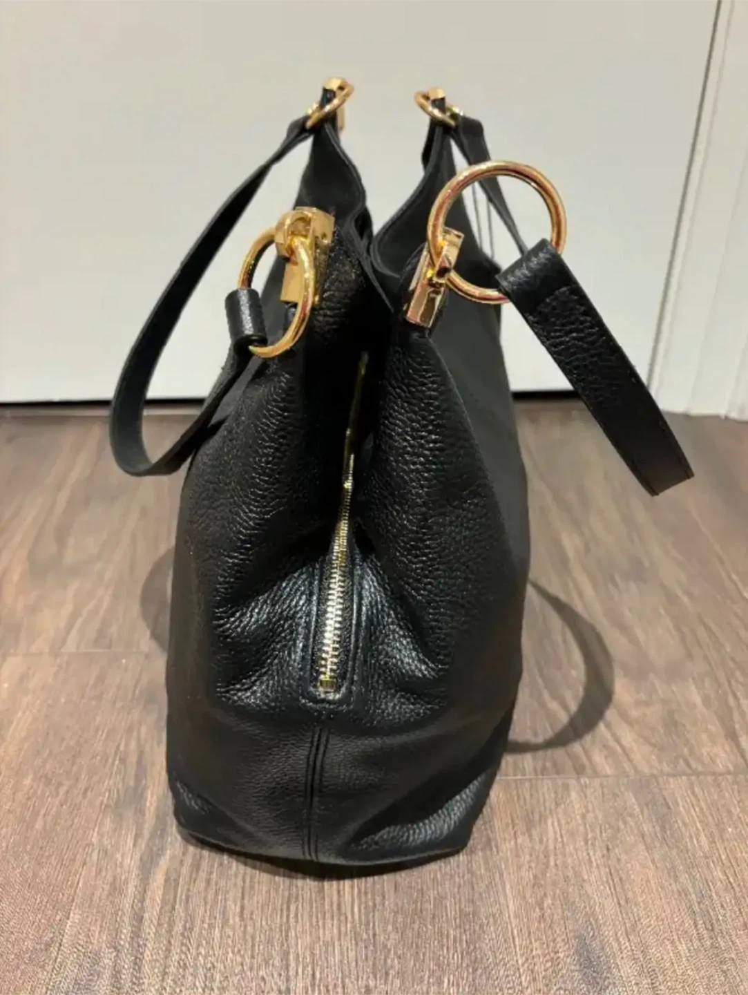 Vince Camuto black leather purse new with tags retails for $248 - photo 3