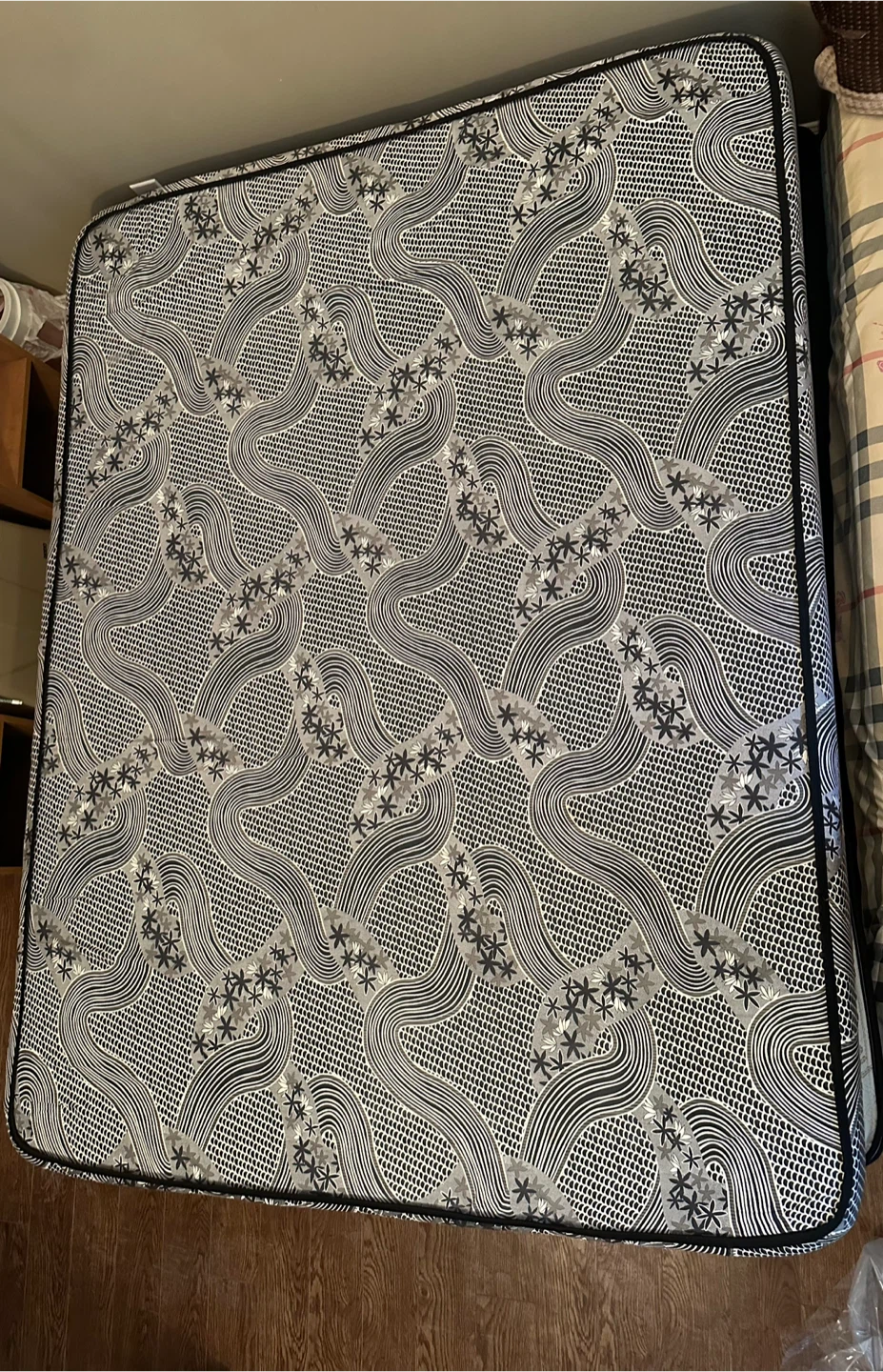 Mattress with Modern Swirl Pattern - photo 2