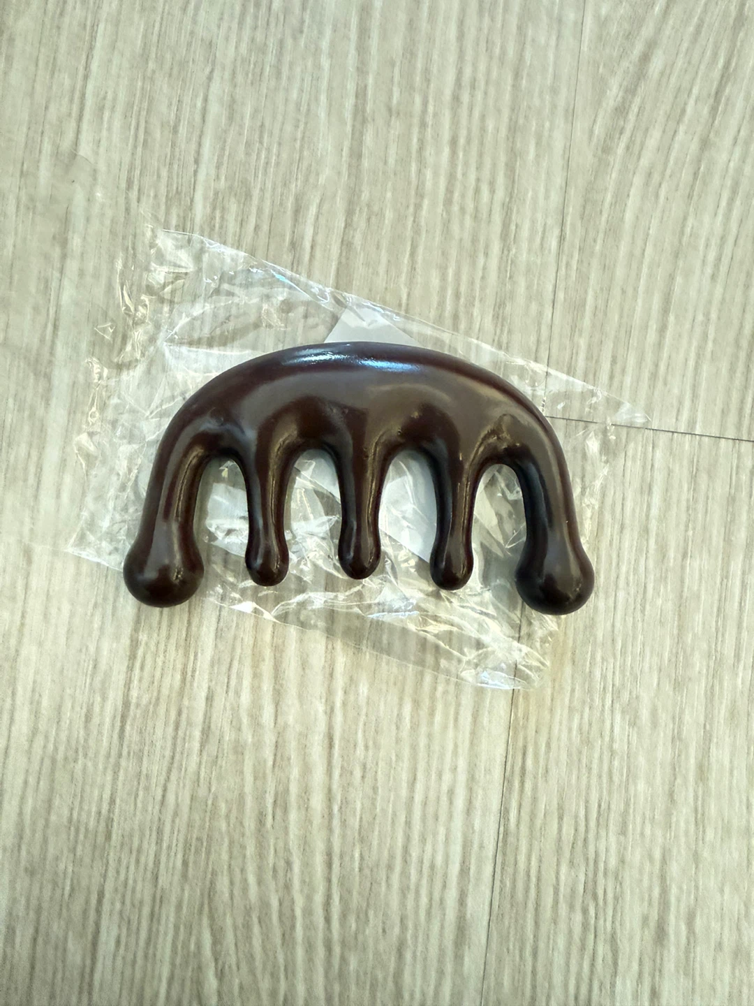 Wide tooth massage comb