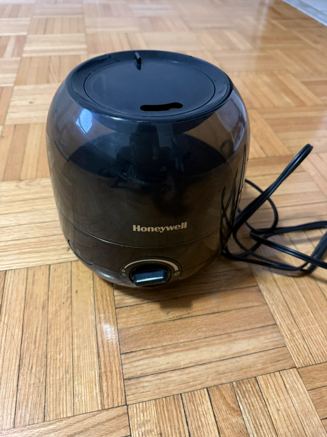 Black Honeywell Humidifier