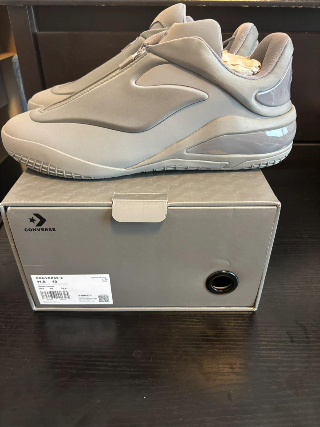 Converse Shai 001 size 11.5