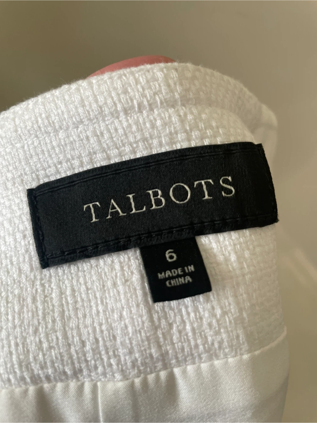 Talbots White Textured Skirt - Size 6 like new - photo 3