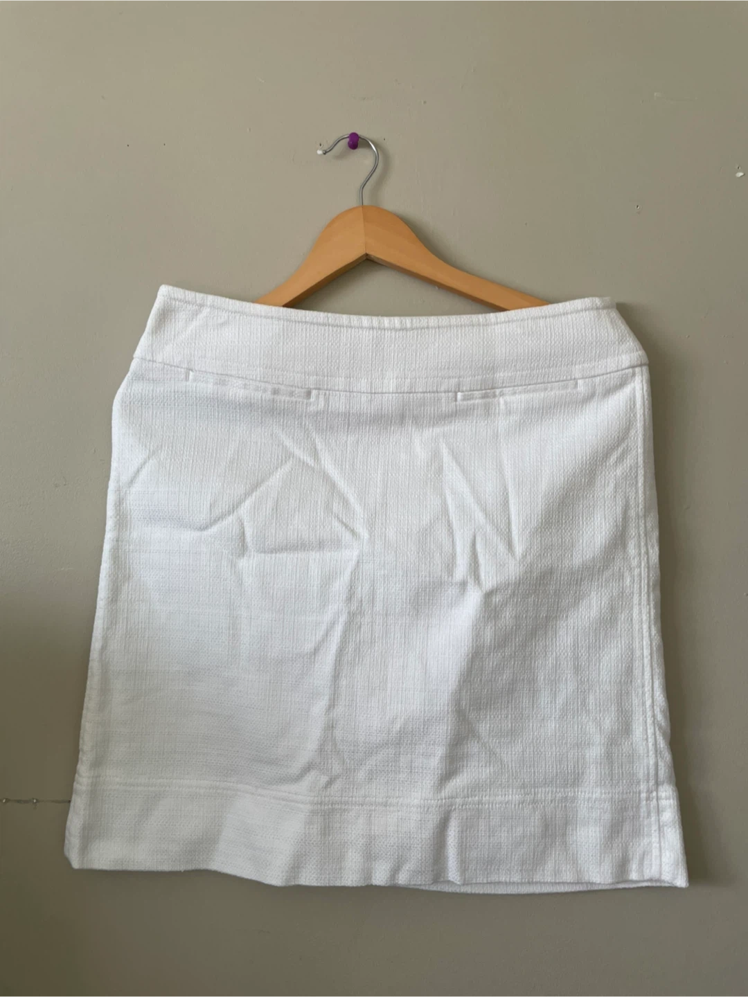 Talbots White Textured Skirt - Size 6 like new