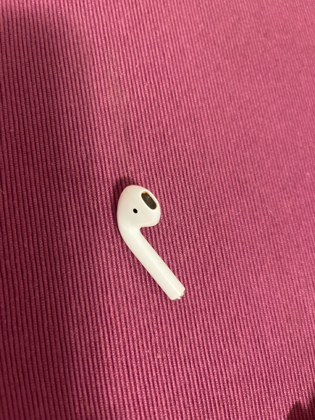 Apple AirPods (Right side only) - photo 3