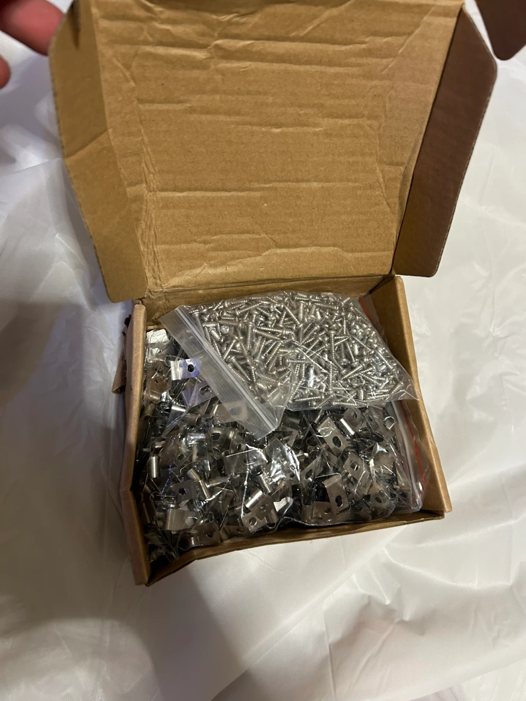 Fence Wire Clamps/Screws for Vinyl Fence (500 Count) - photo 4