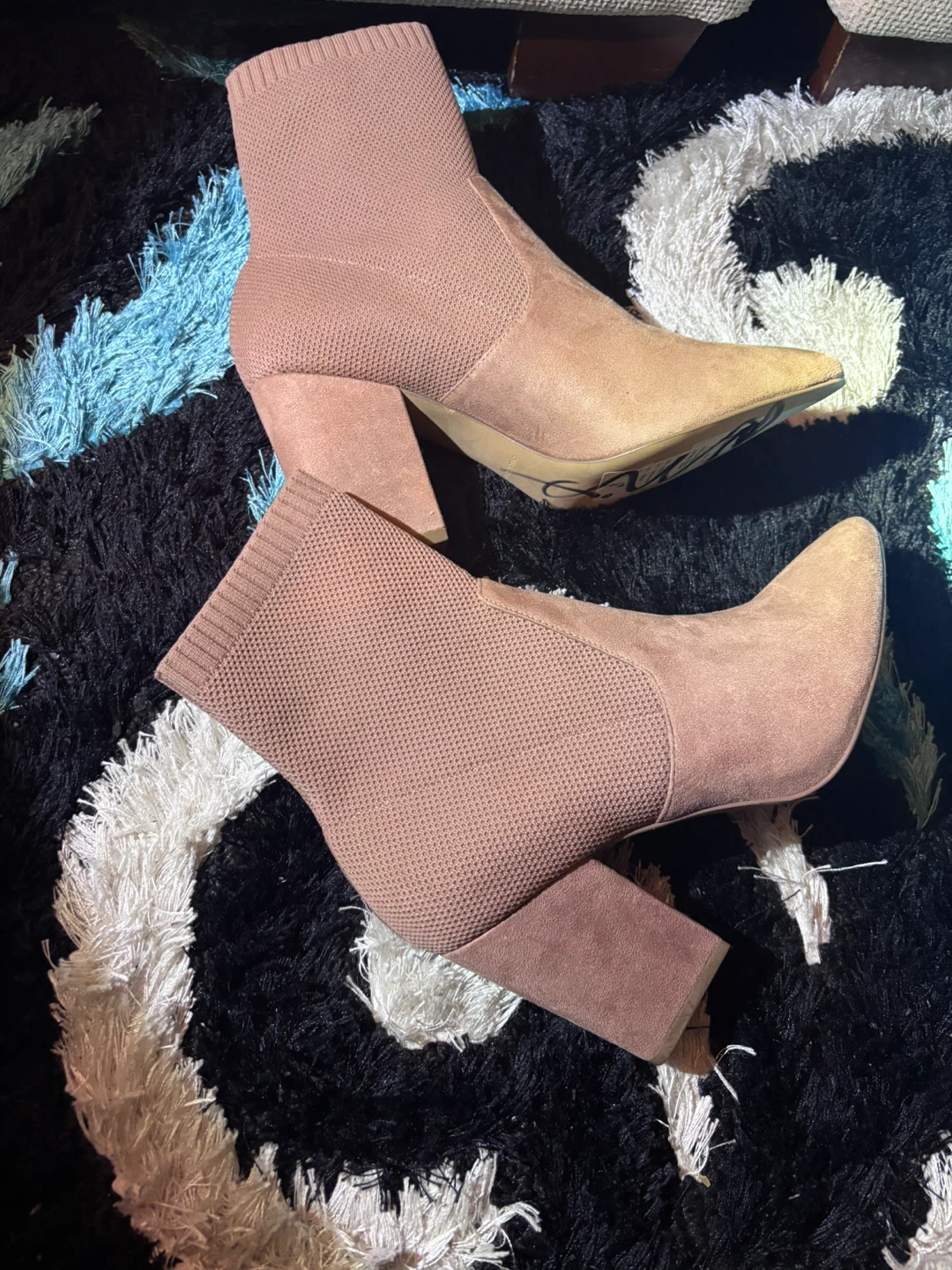 Women's Booties Size 8 - photo 4