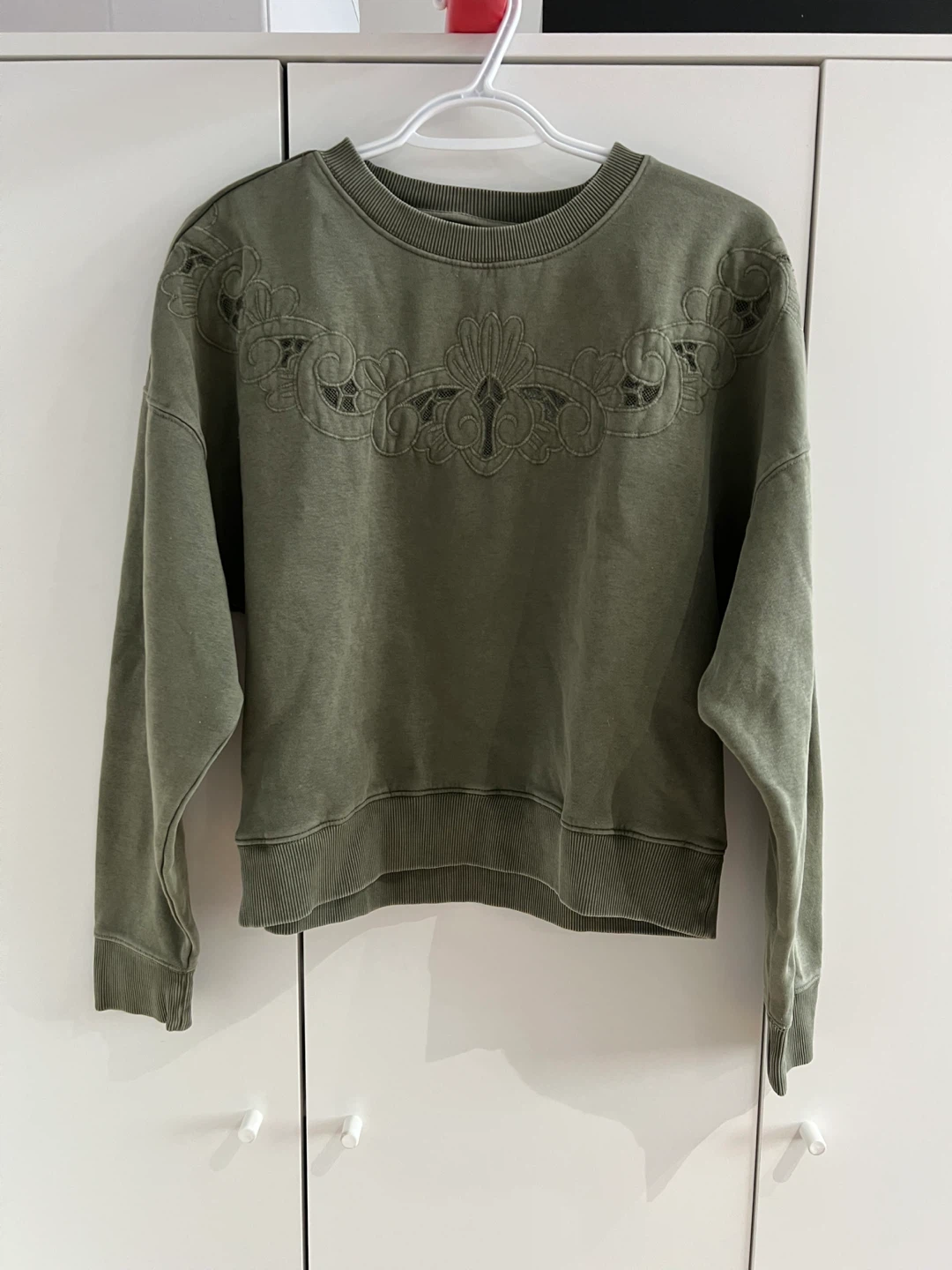 American Eagle Green Embroidered Crewneck Sweatshirt - Size S