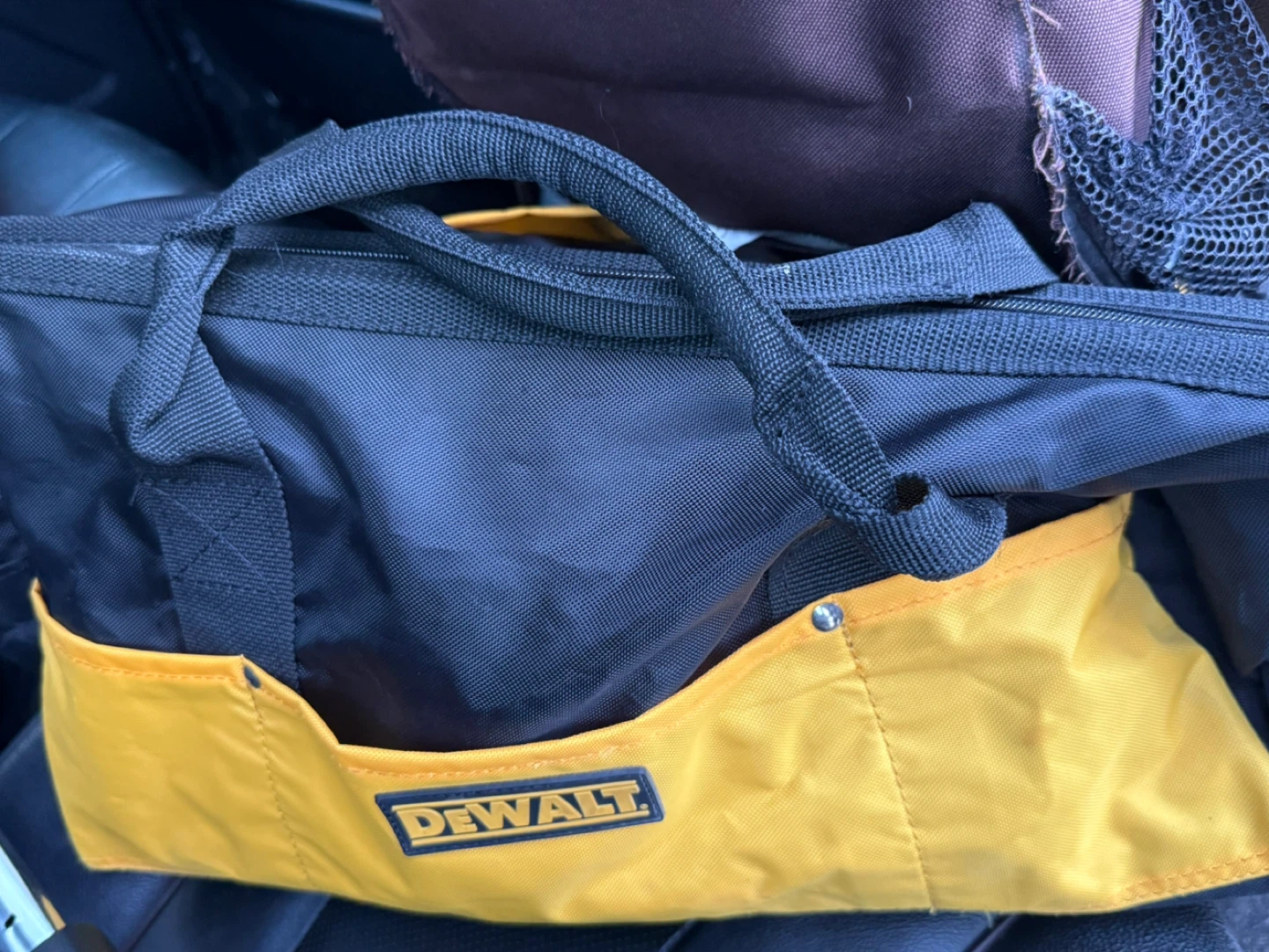 DeWalt 18V Cordless Drill and Impact Driver Combo Kit with Bag - photo 2