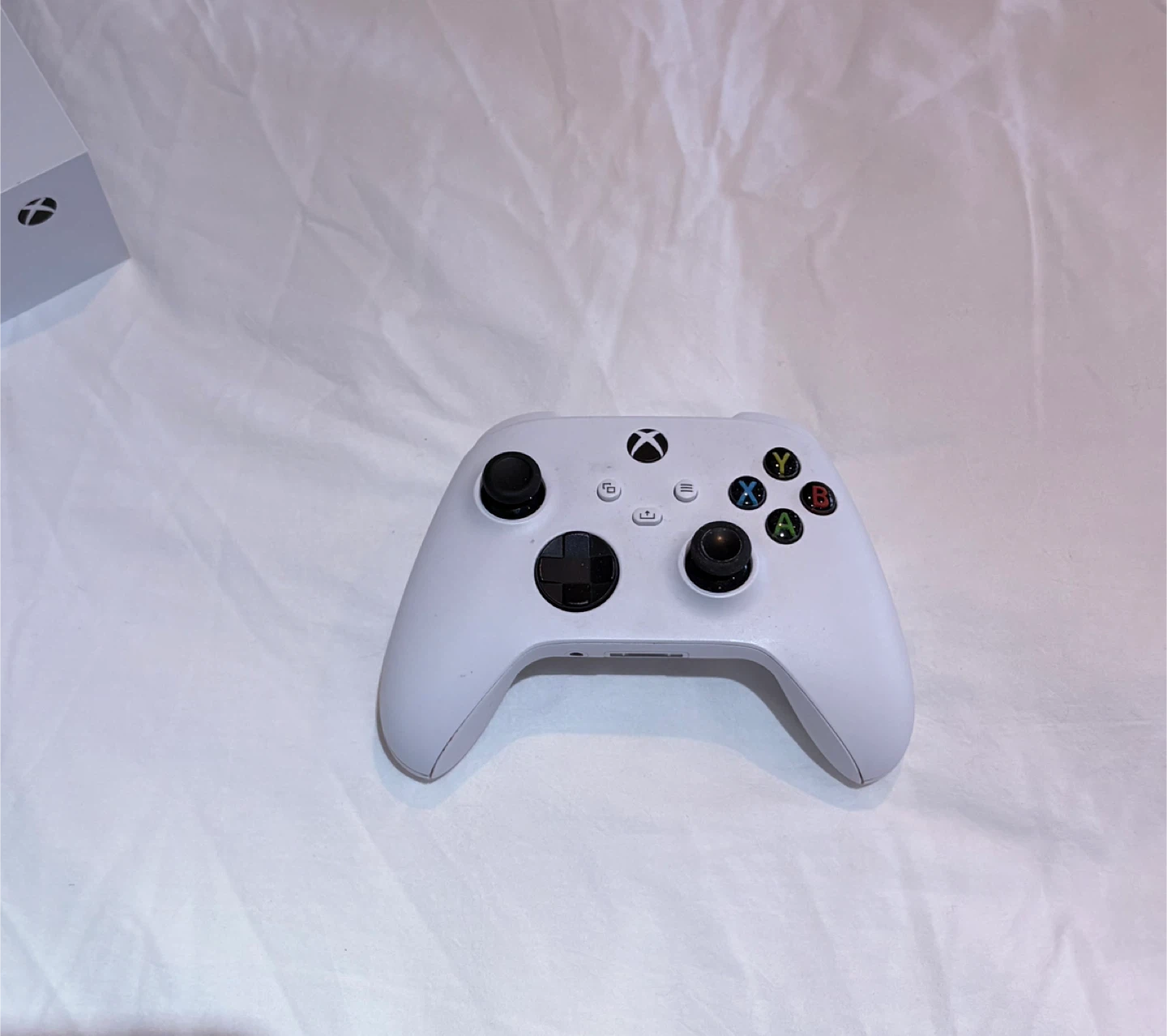 Microsoft Xbox Series S Console & Controller - photo 3