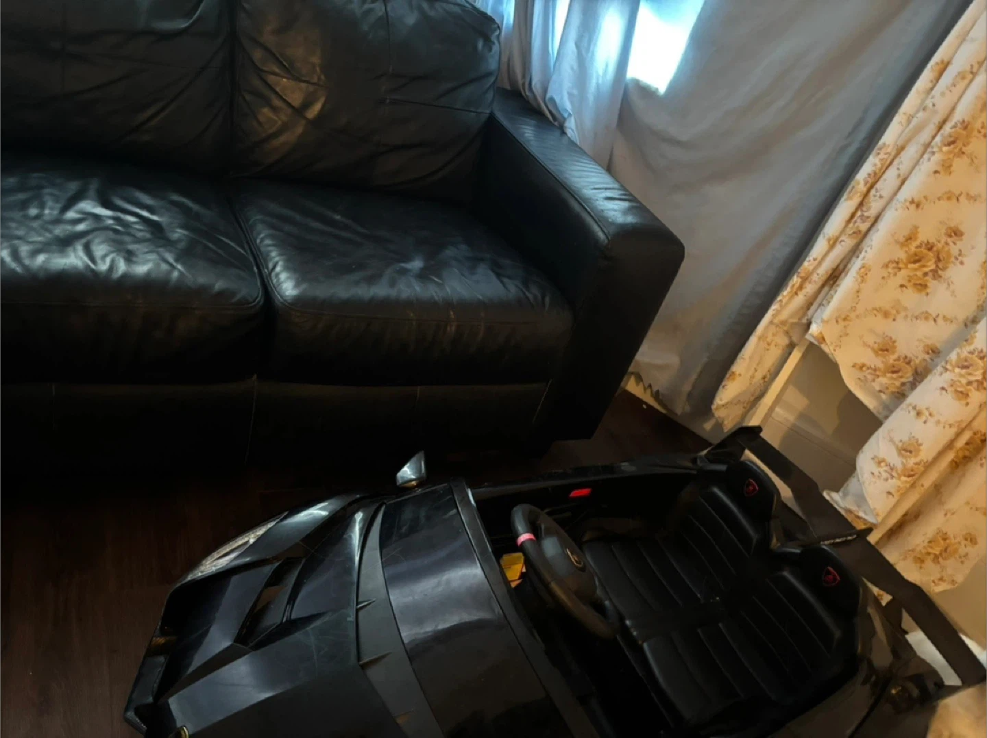 Black Leather 3-Seater Sofa - photo 3