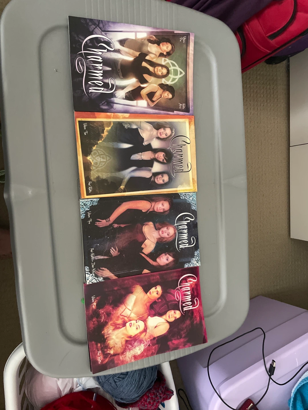 Charmed Graphic Novels Collection