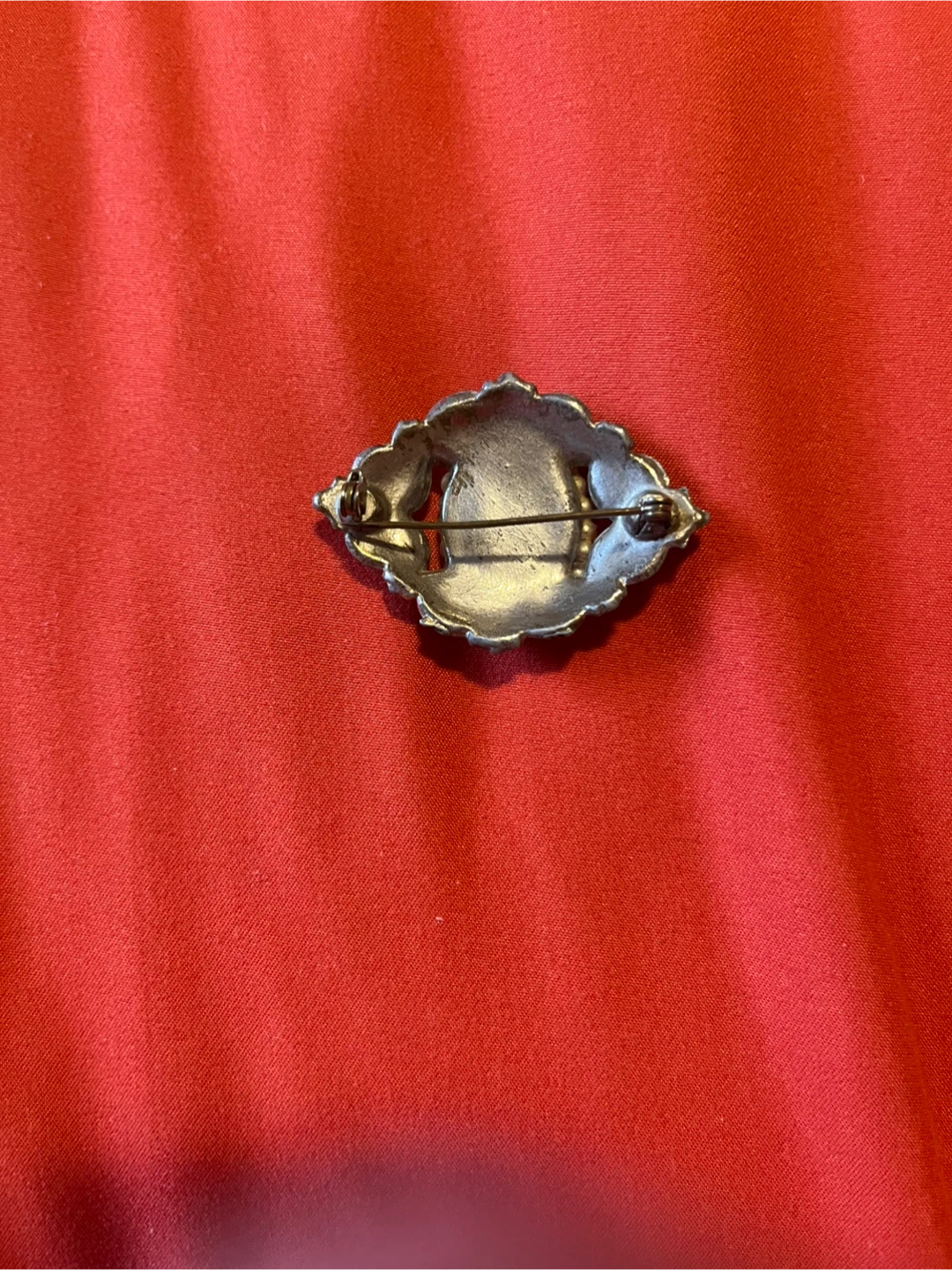 Vintage Cameo Brooch with Faux Pearls - photo 2