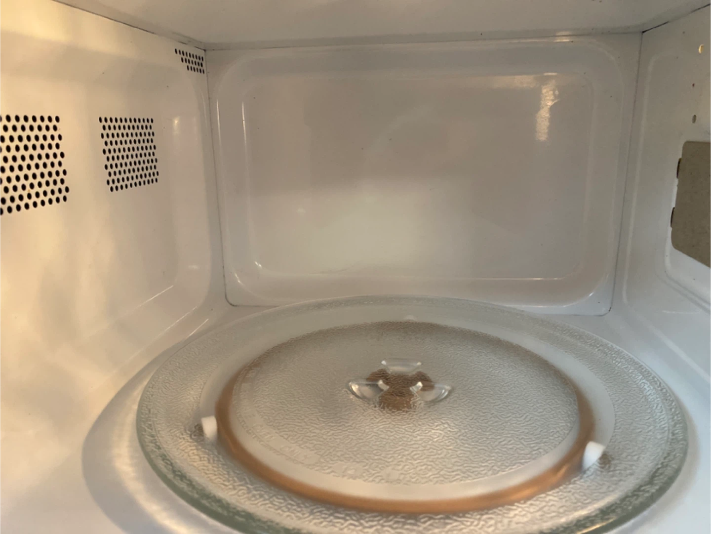 Aventis Microwave Oven - photo 2
