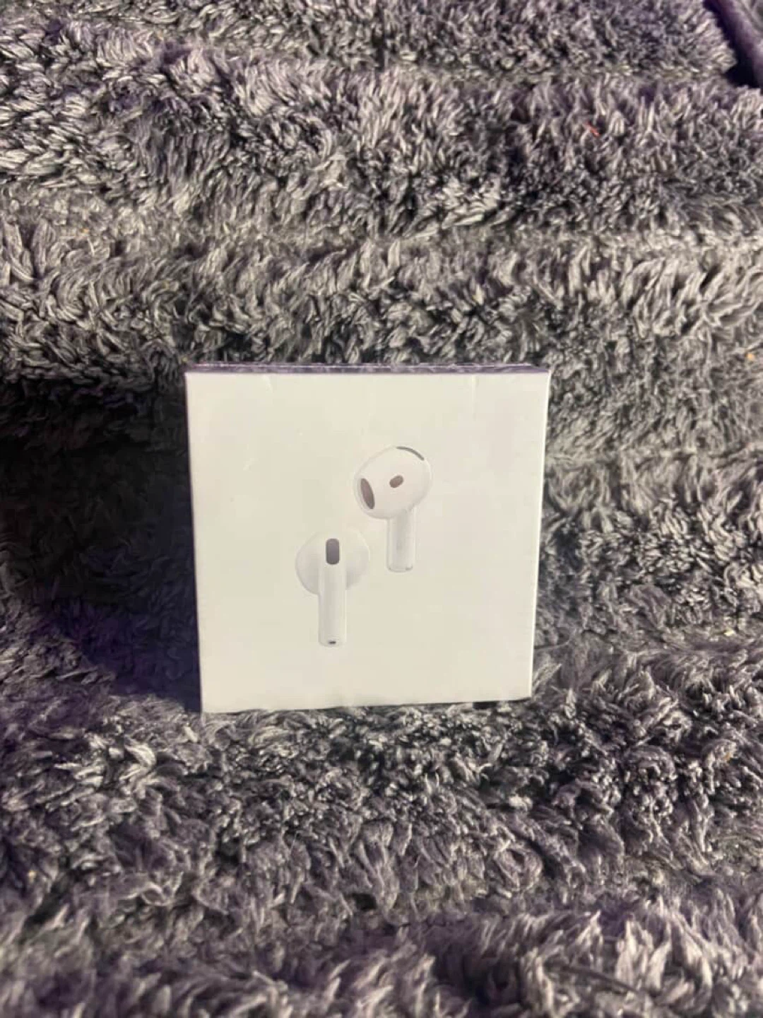 AirPods 4