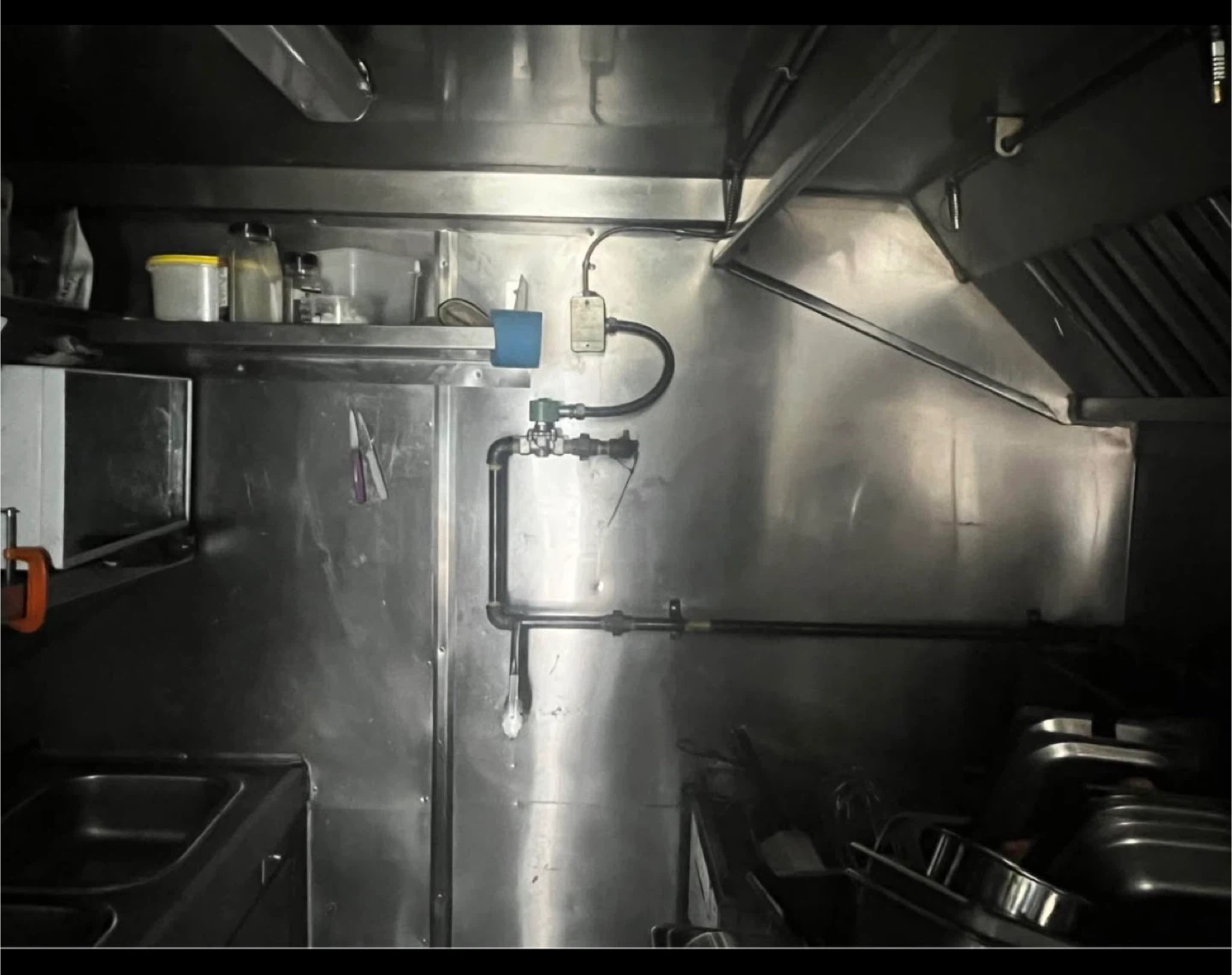 Food truck - photo 2