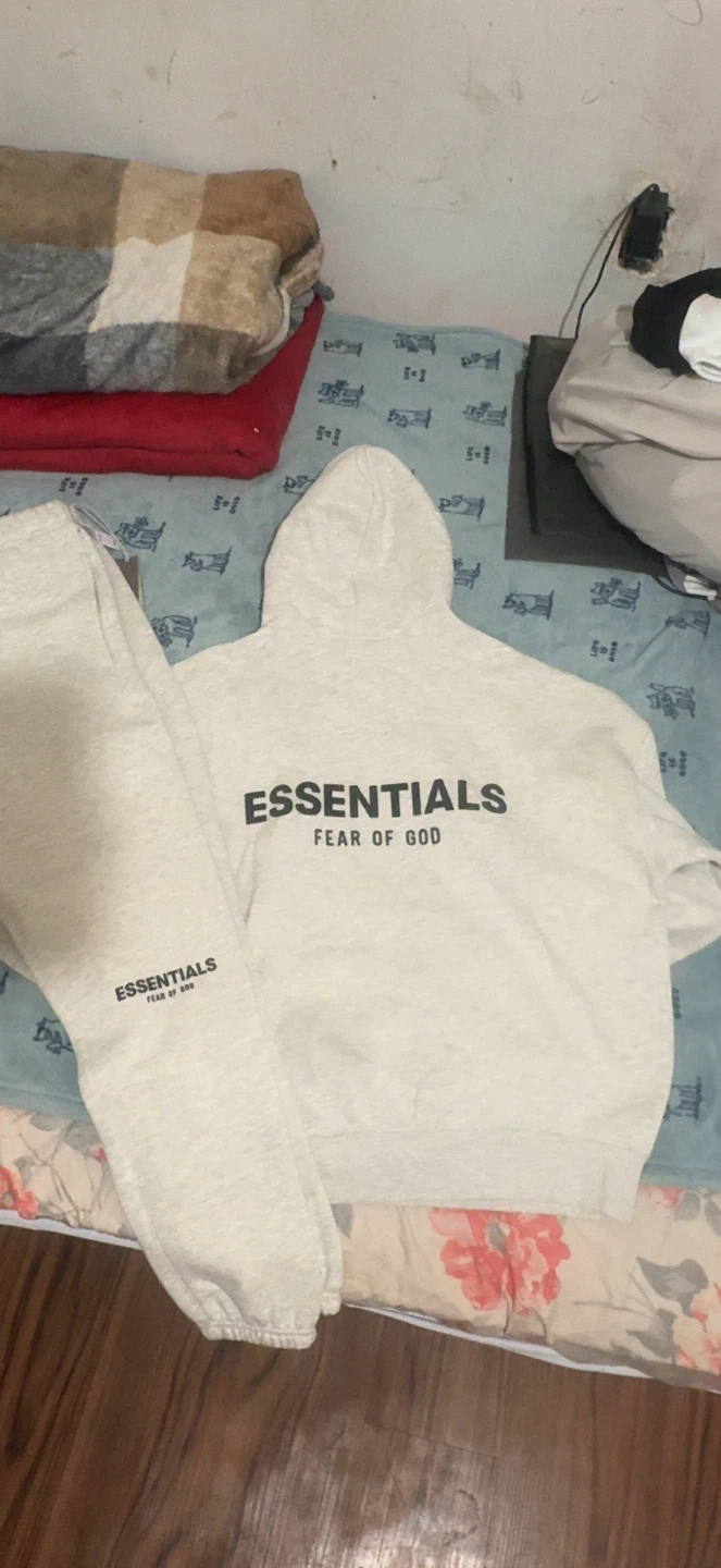 FEAR OF GOD ESSENTIALS 1977(shipping) - photo 2