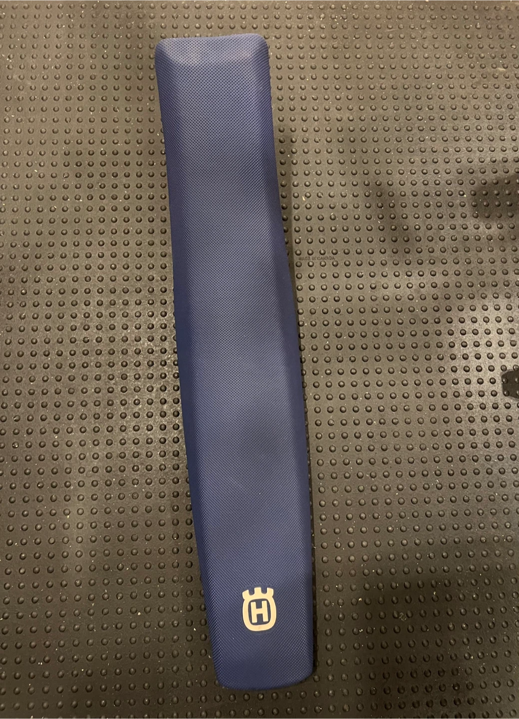 Brand new Husqvarna TE 300 dirt bike seat 2018