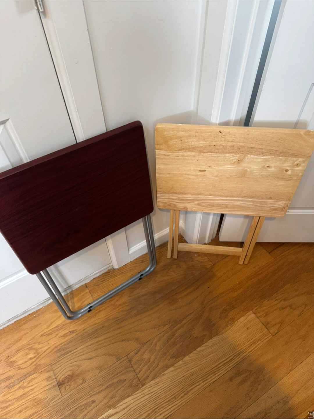 Folding TV Tray